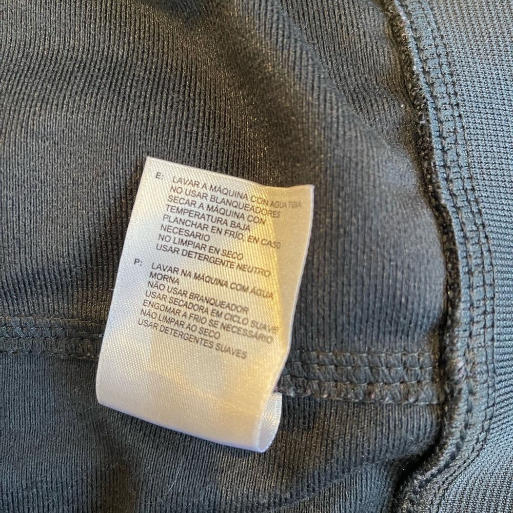 Adidas men’s Small zip jacket - Picture 7 of 10